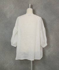 麻100％スキッパーブラウス(ホワイト)後ろ