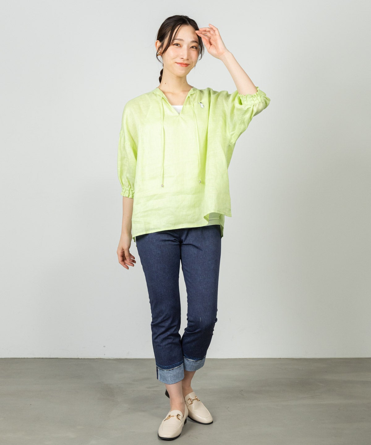 モデル着用画像(ライトグリーン)