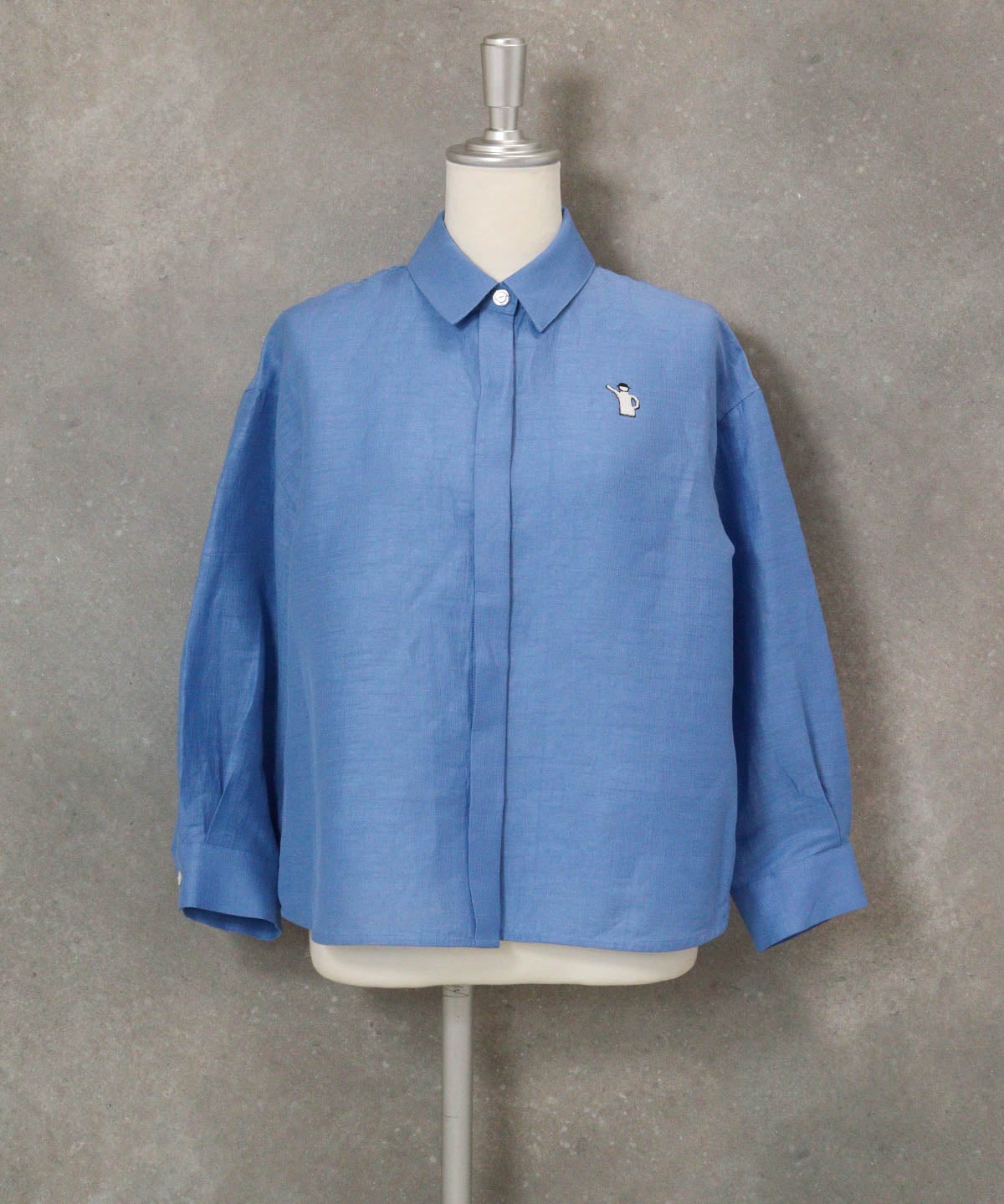 麻混ベーシックブラウス(ブルー)前