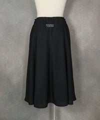メッシュ風UVフレアスカート(ブラック)後ろ
