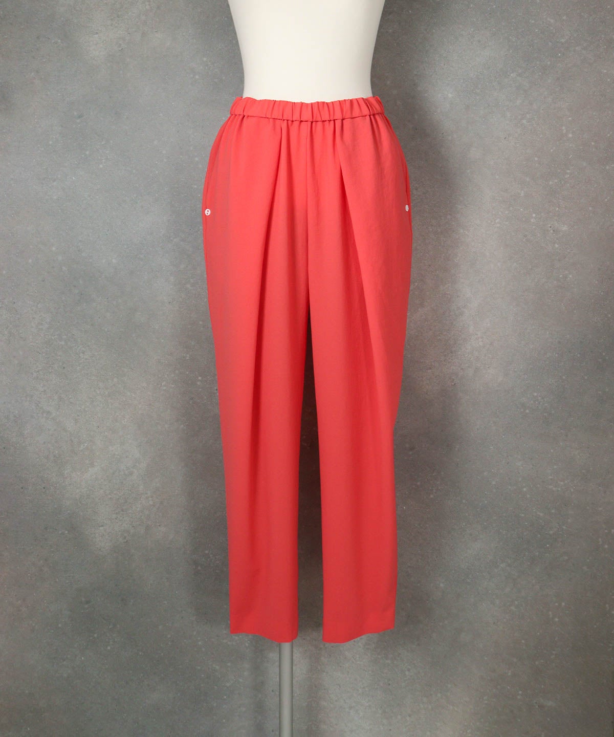 冷感速乾フロントタックパンツ(オレンジ)前