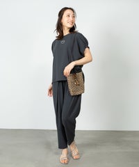 モデル着用画像(グレー)