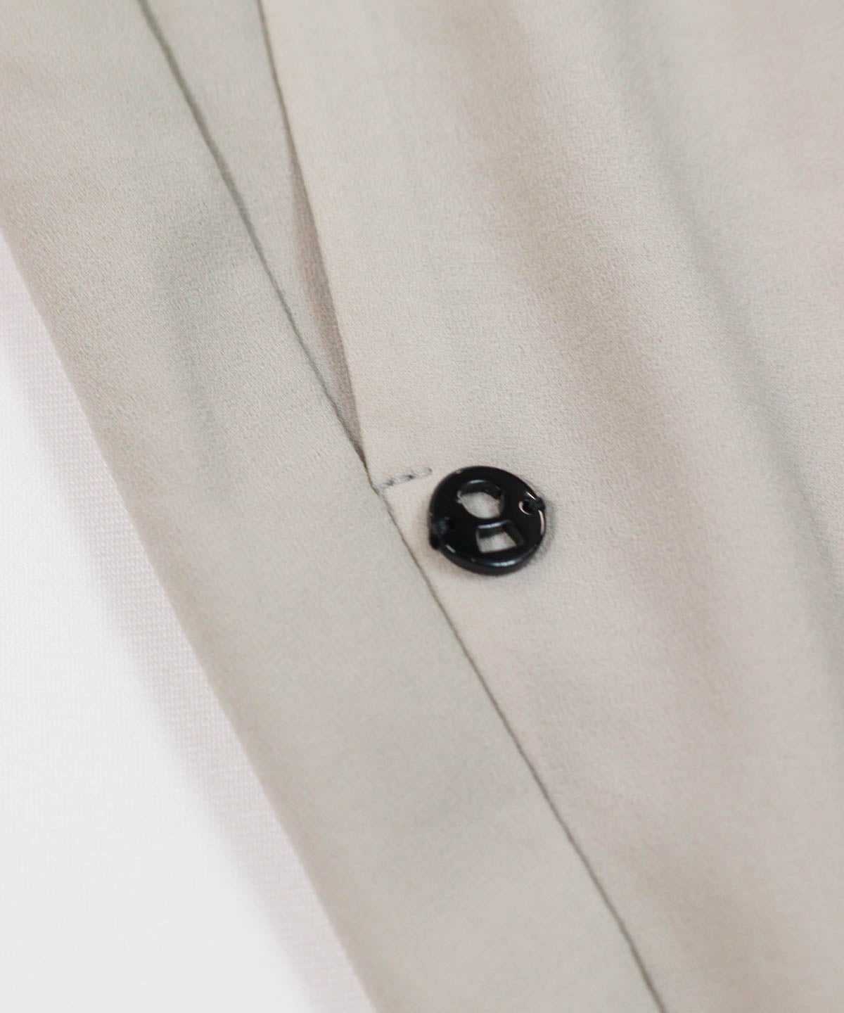 ポケット下パーツアップ(ライトグレー)