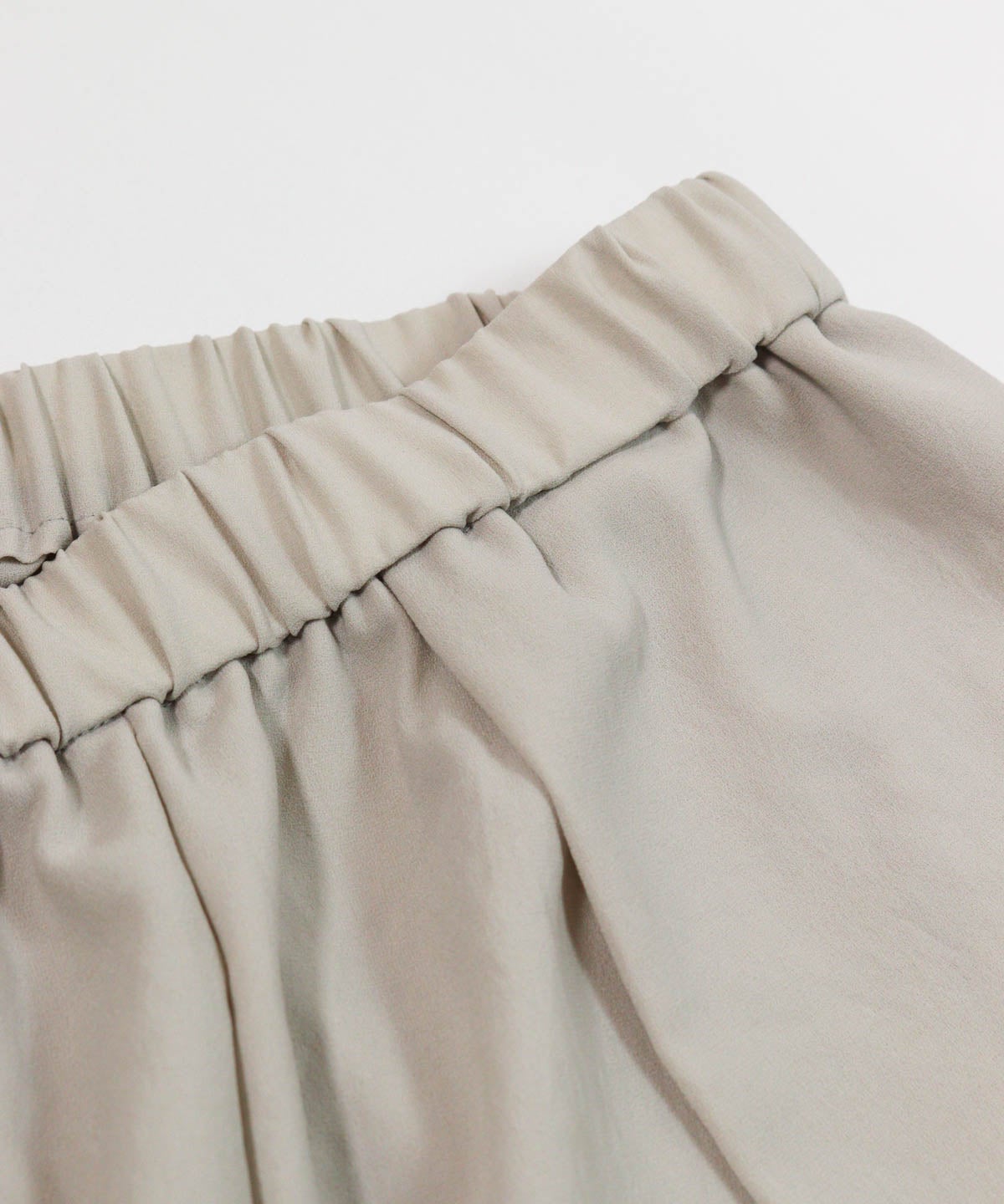 ウエスト部分(ライトグレー)