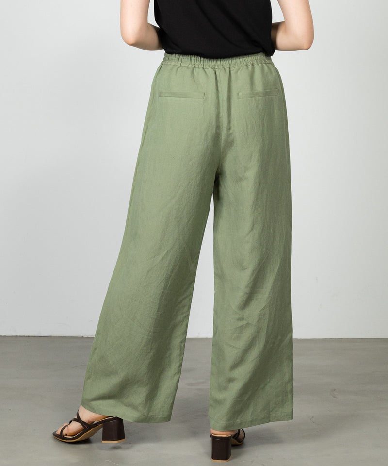 モデル着用画像(カーキ)