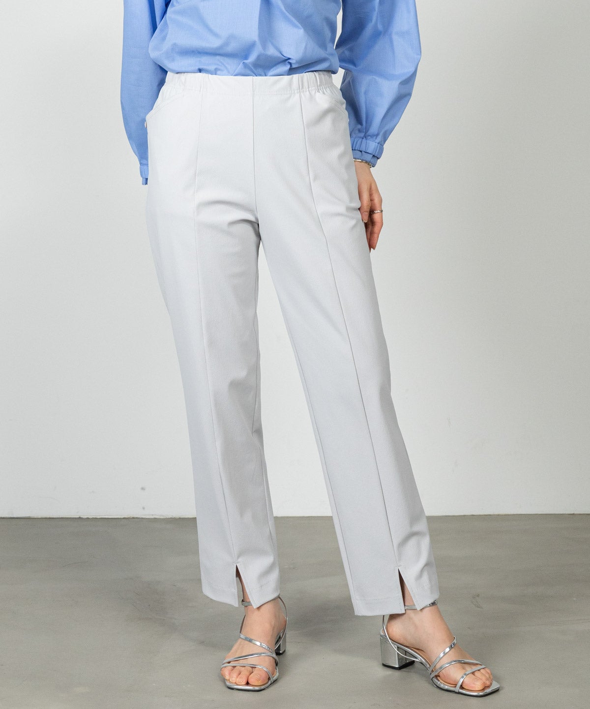 モデル着用画像(ライトグレー)