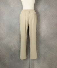 UV冷感裾スリットパンツ(ベージュ)後ろ