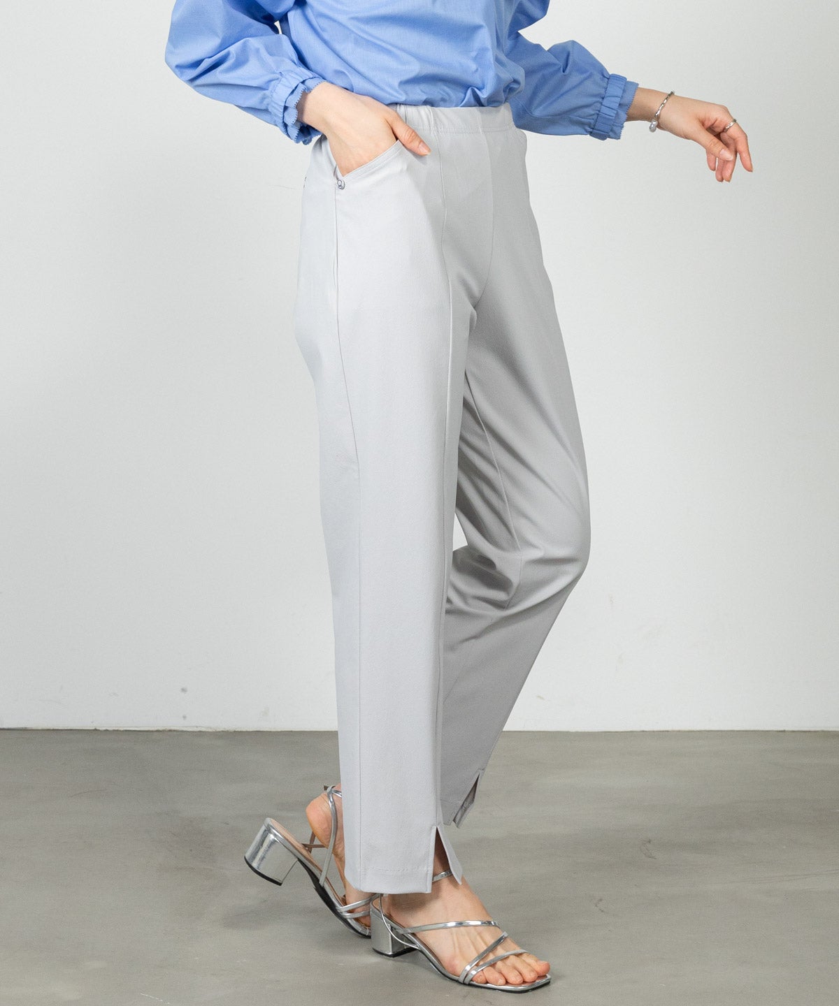 モデル着用画像(ライトグレー)