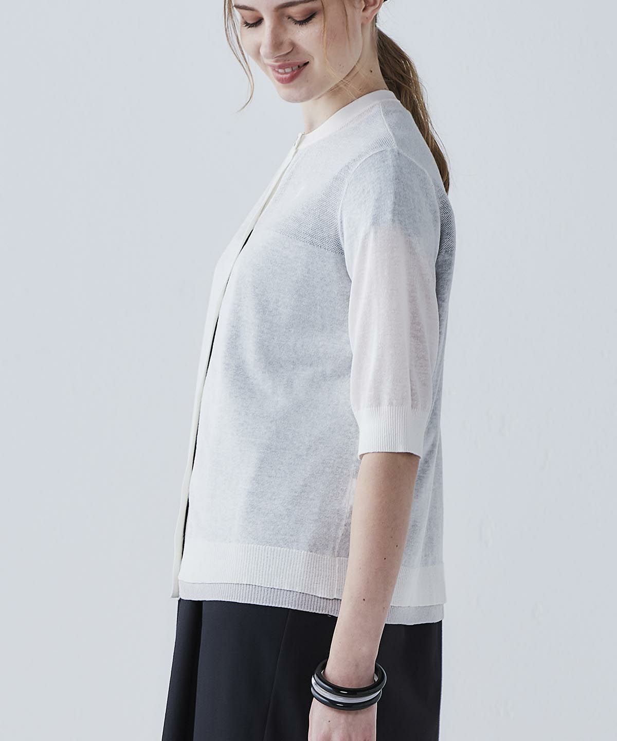 モデル着用画像(ホワイト)