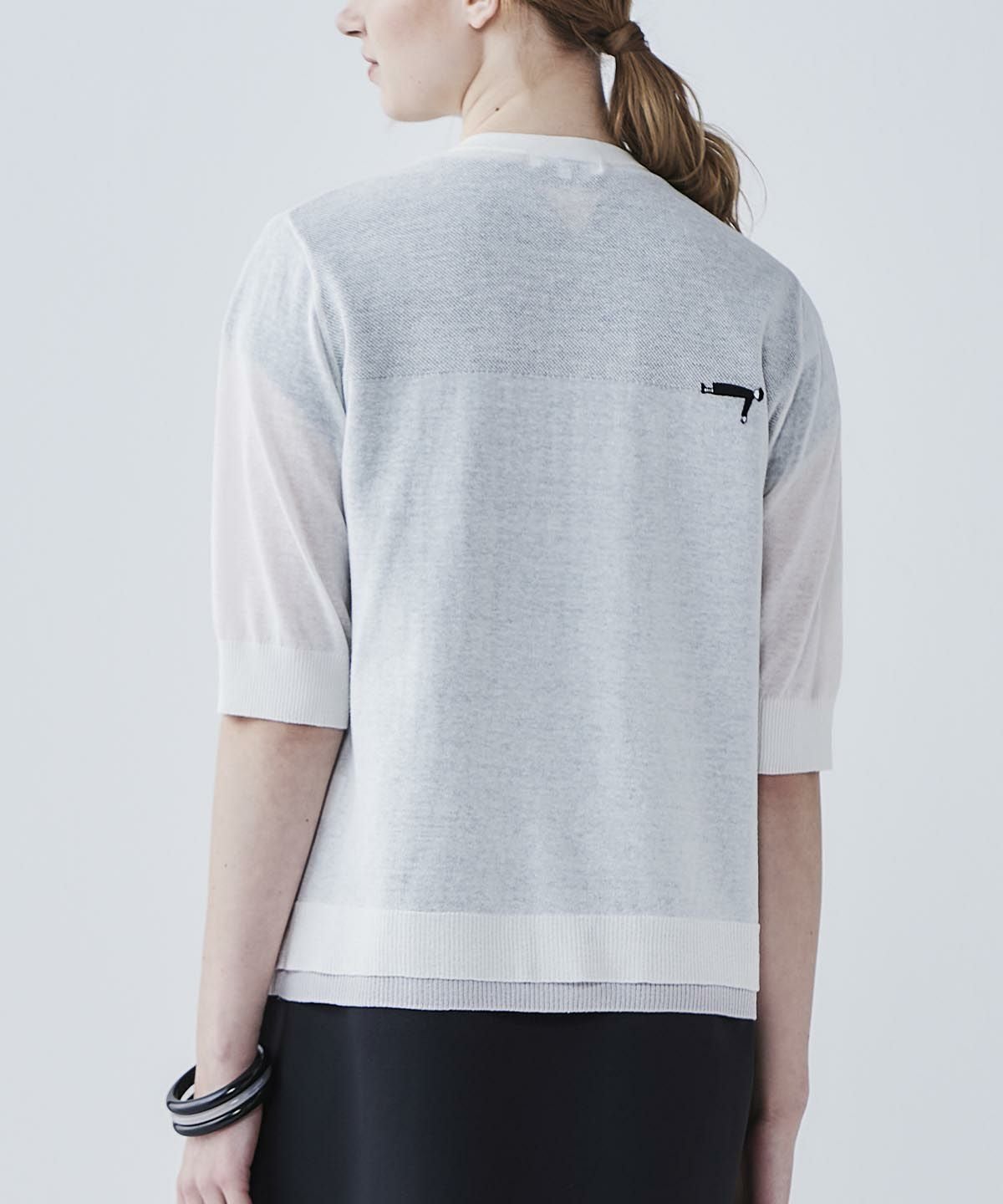 モデル着用画像(ホワイト)