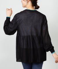 モデル着用画像(ブラック)