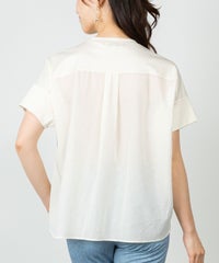 モデル着用画像(ホワイト)