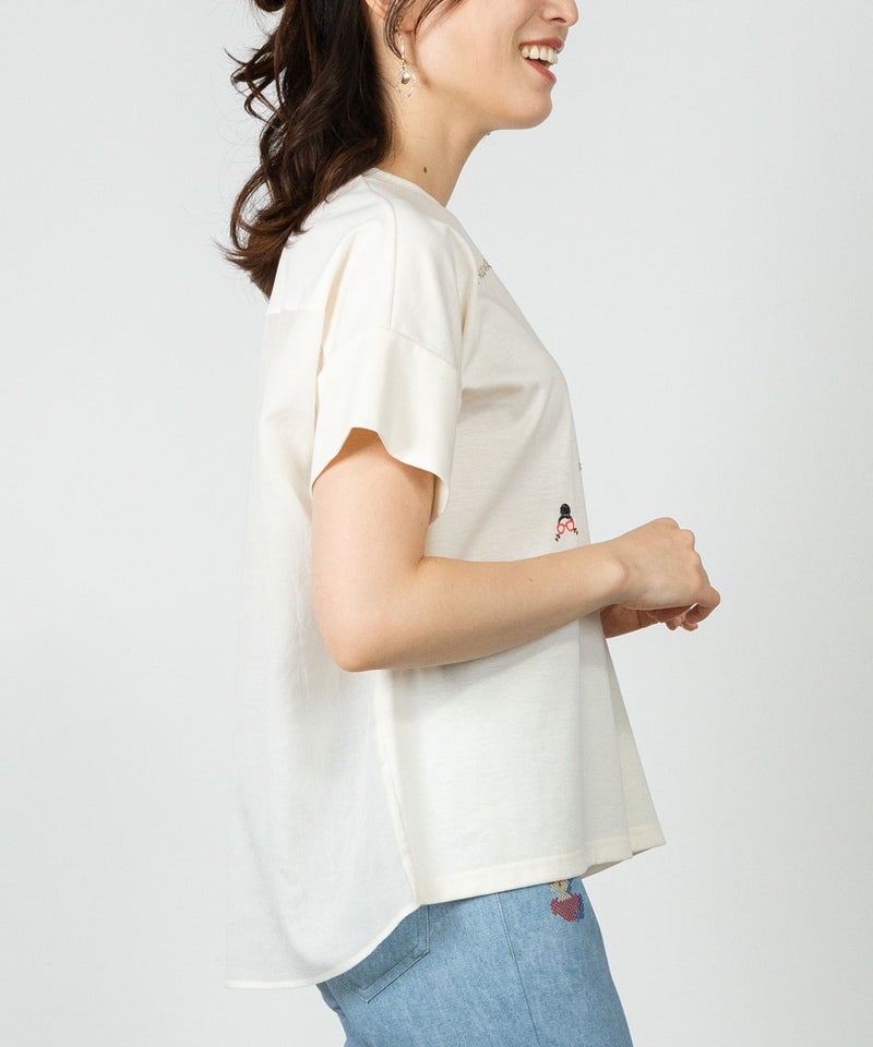 モデル着用画像(ホワイト)