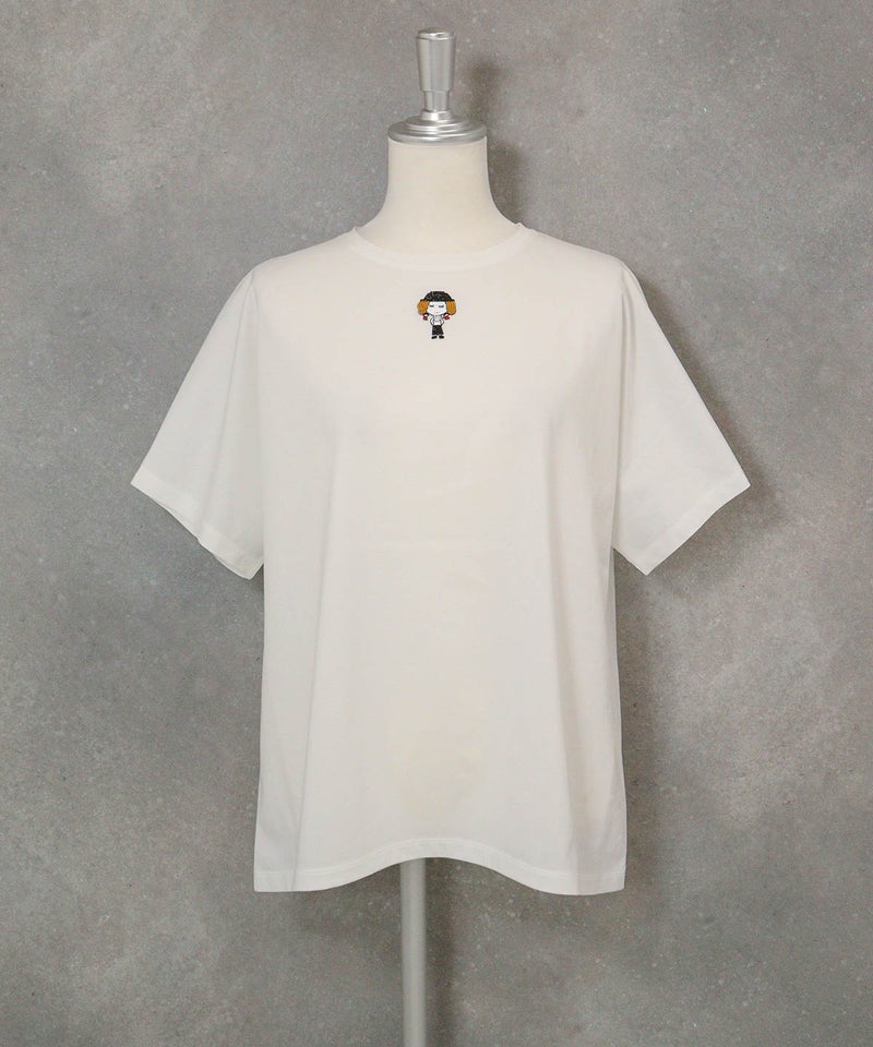 コットン混ビーズワッペンプルオーバー(ホワイト)前