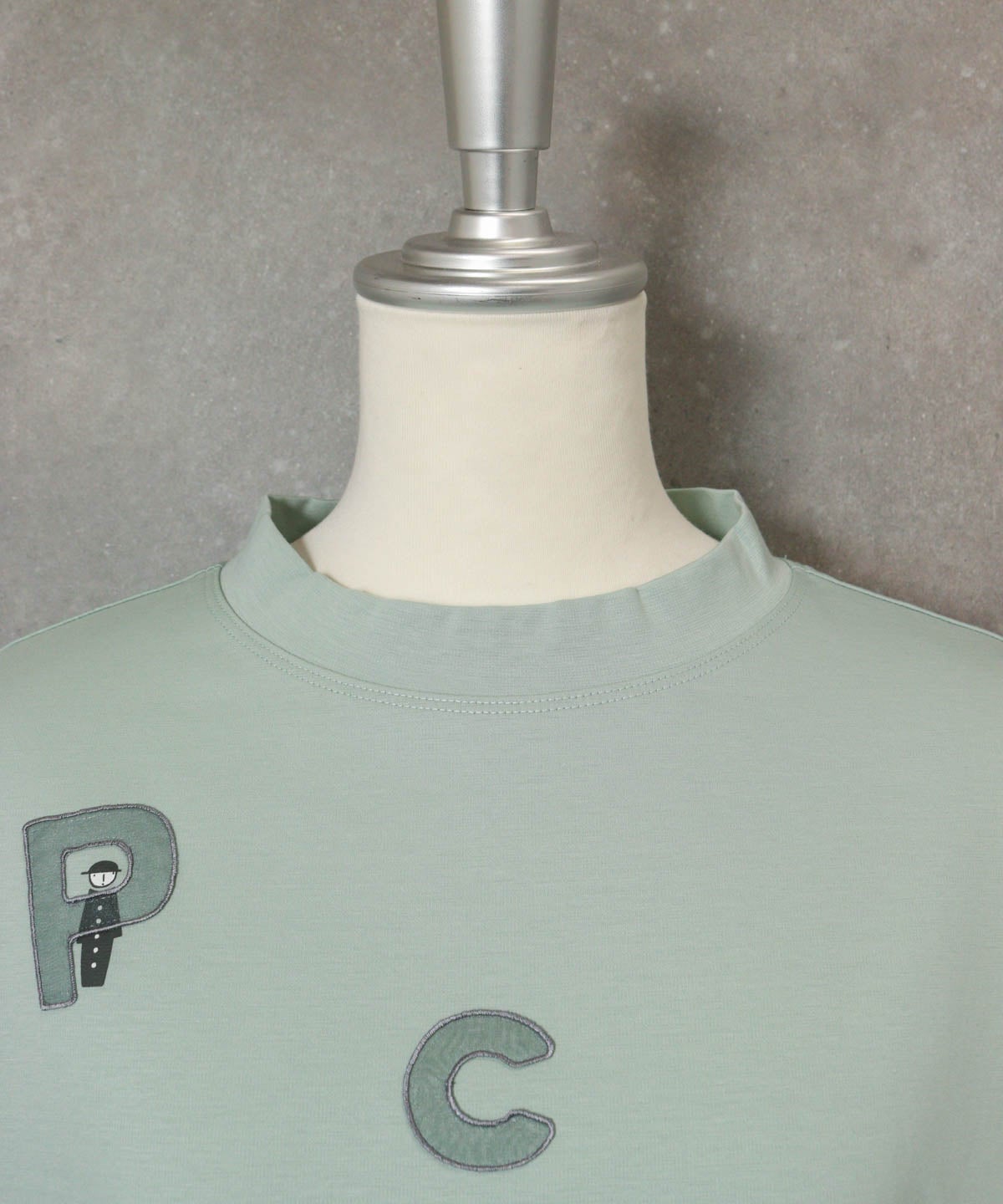 首元(ライトグリーン)