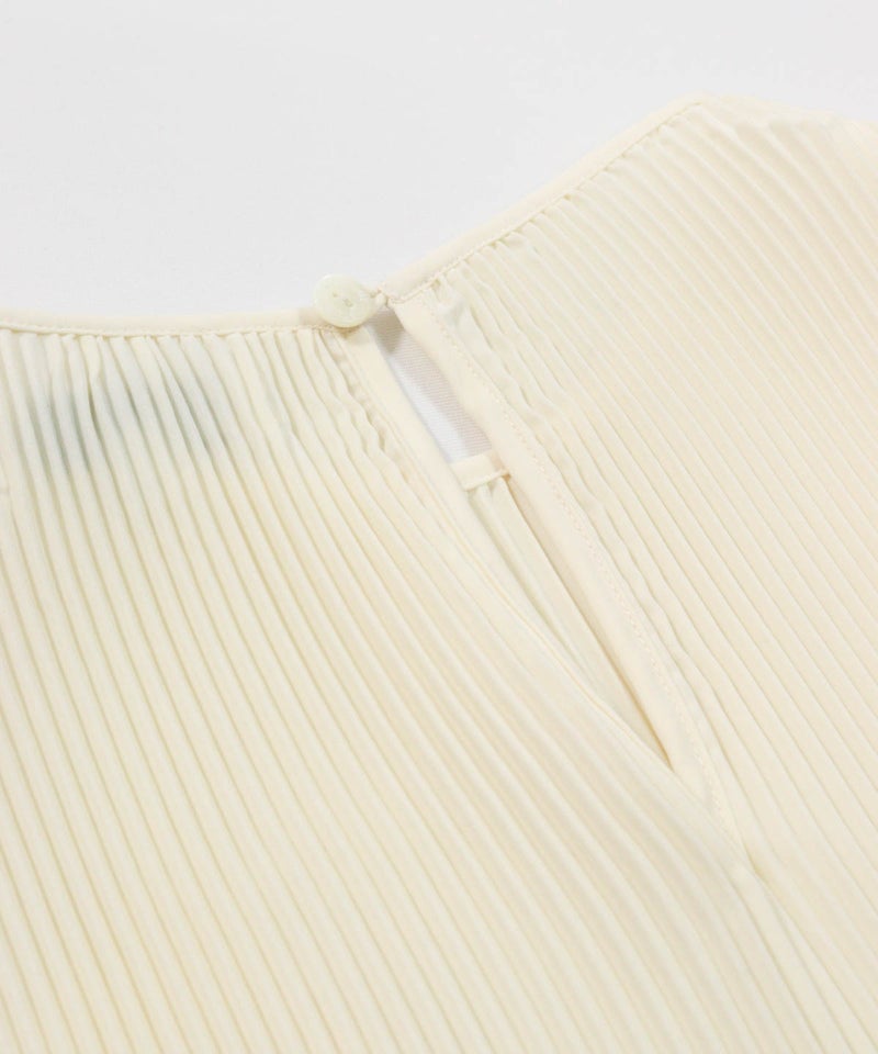 首元後ろ(ベージュ)