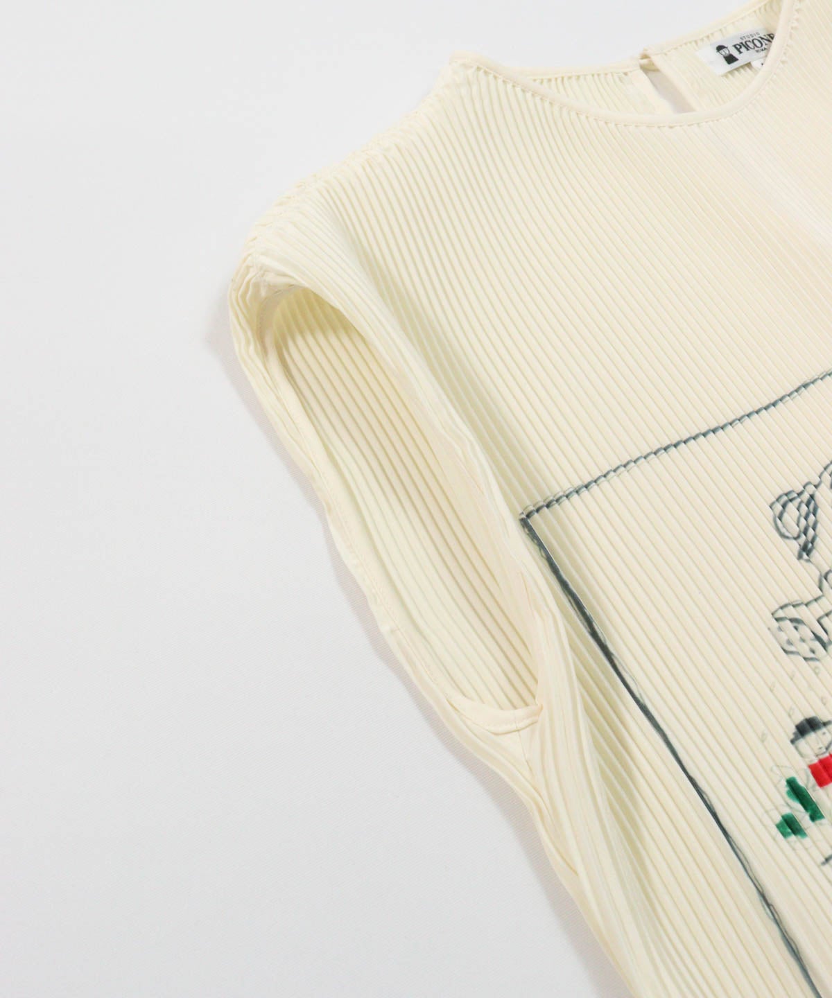 袖口(ベージュ)