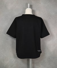 チュール刺繍冷感プルオーバー(ブラック)後ろ