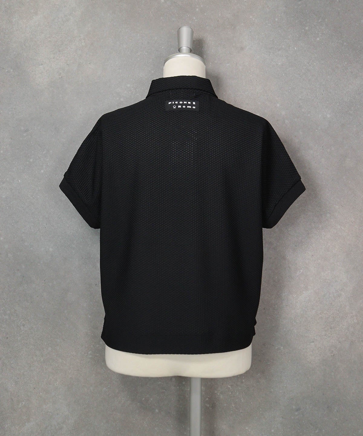 UV速乾ポロ襟プルオーバー(ブラック)後ろ