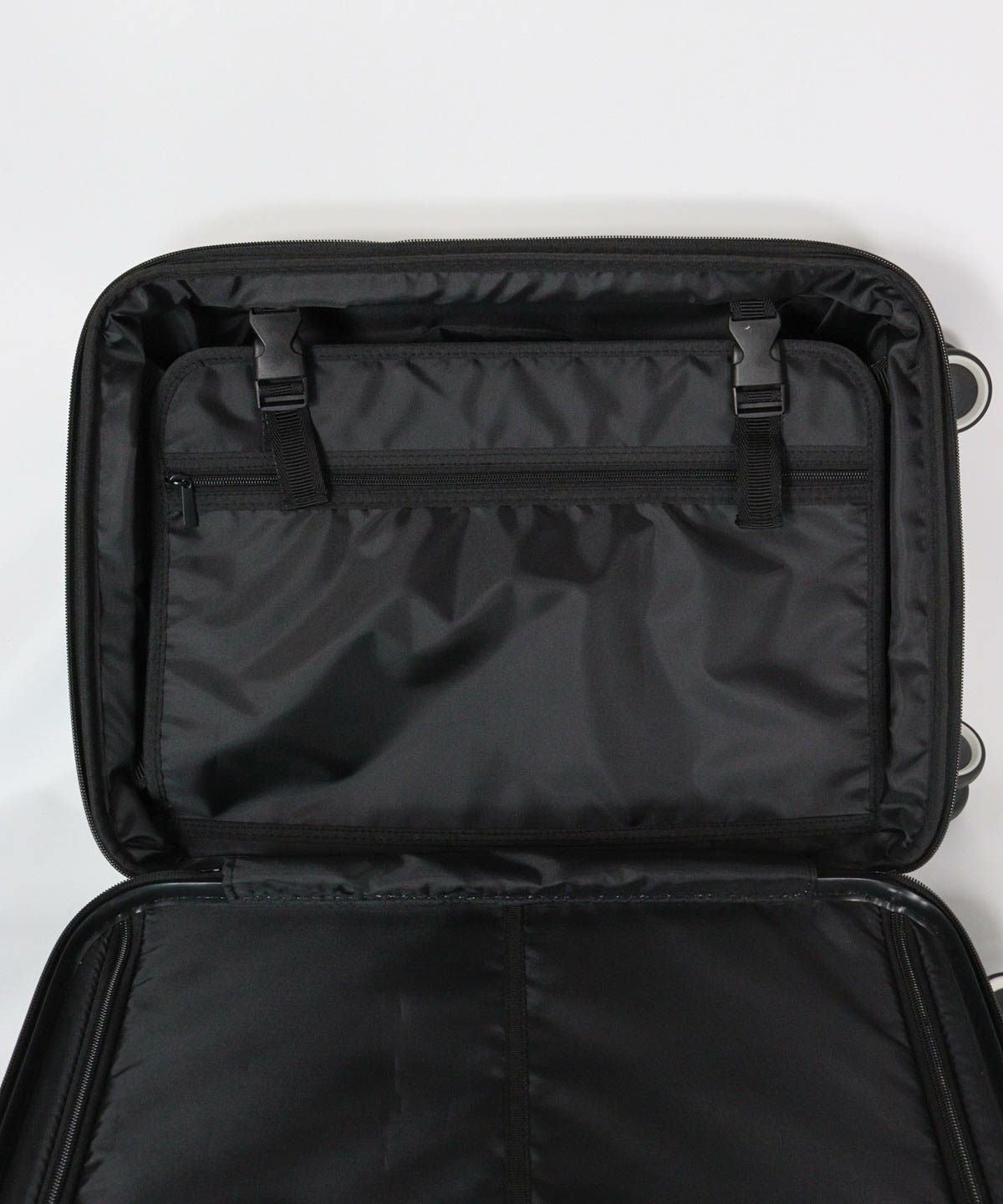 内側ポケット部分（ホワイト）