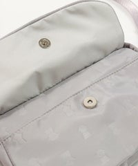 外側ポケット（ライトグレー）