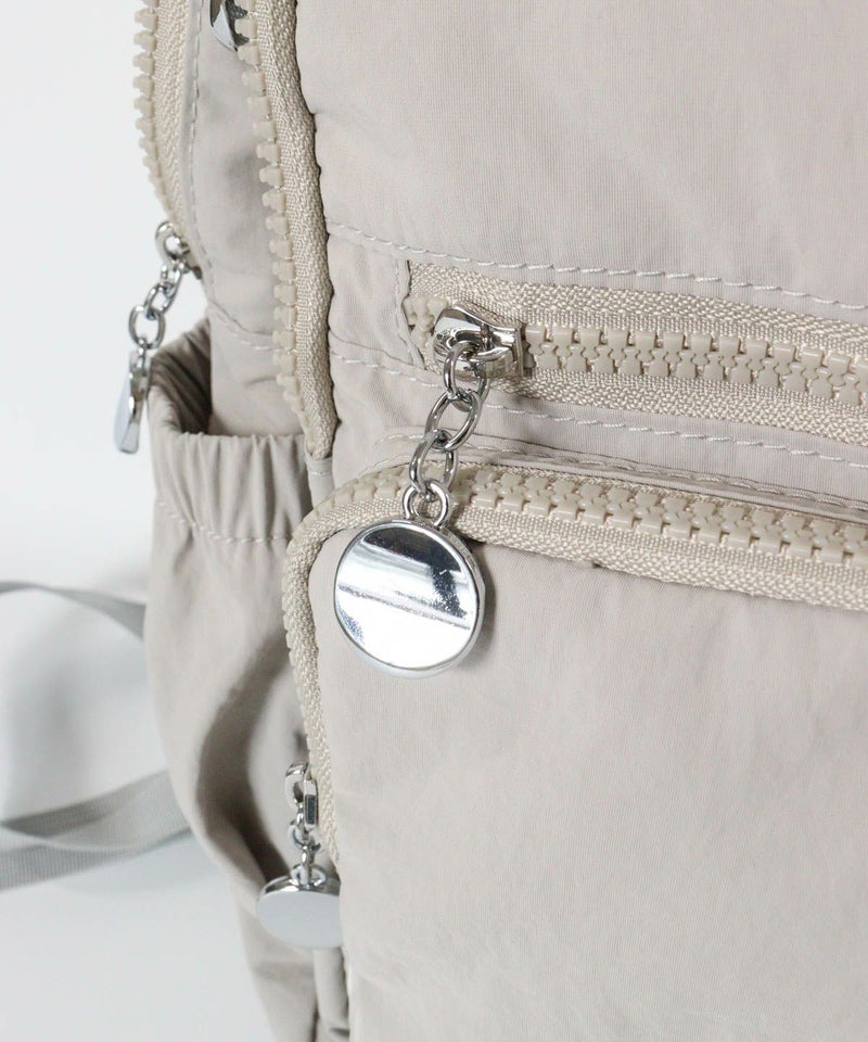 チャーム部分（ライトグレー）