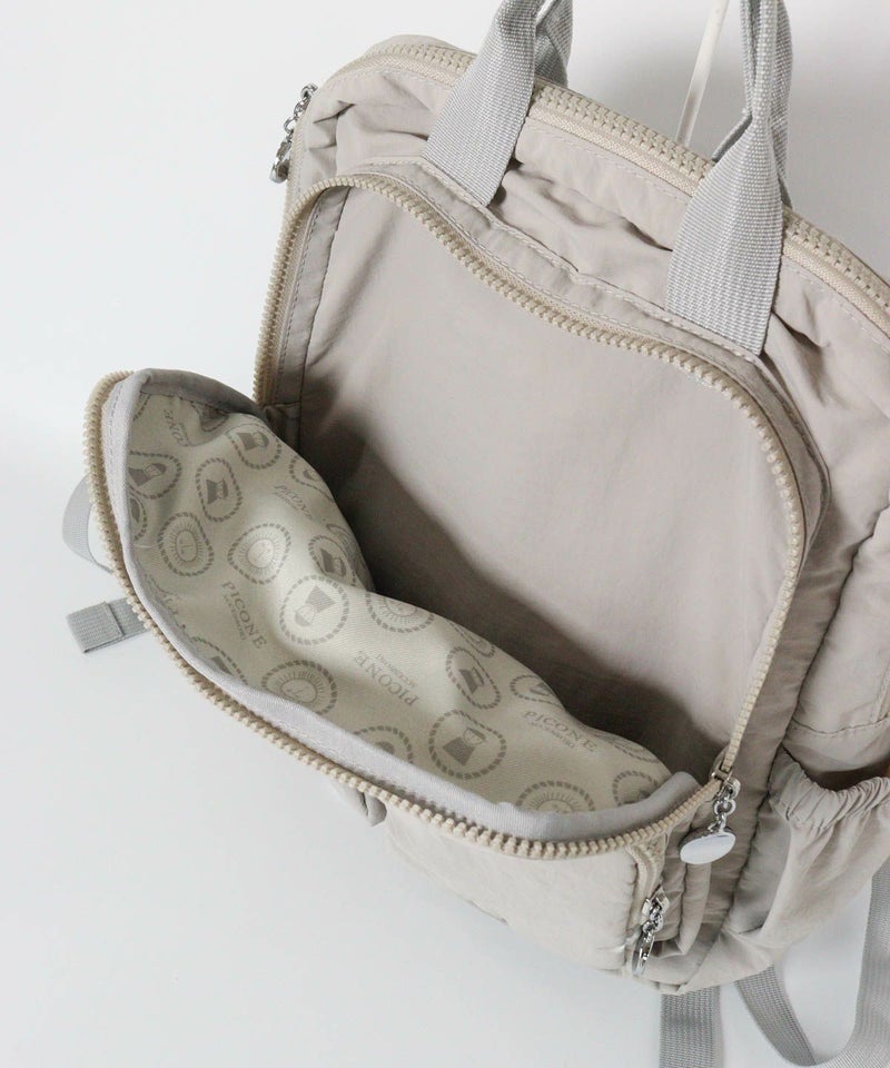 ポケット内側部分（ライトグレー）