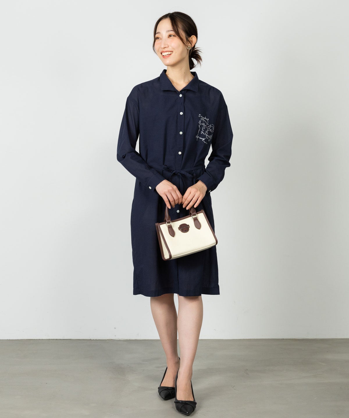 モデル着用画像(ネイビー)