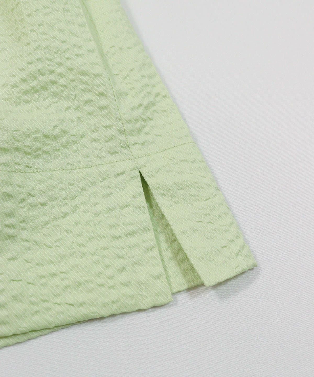 裾部分（ライトグリーン）