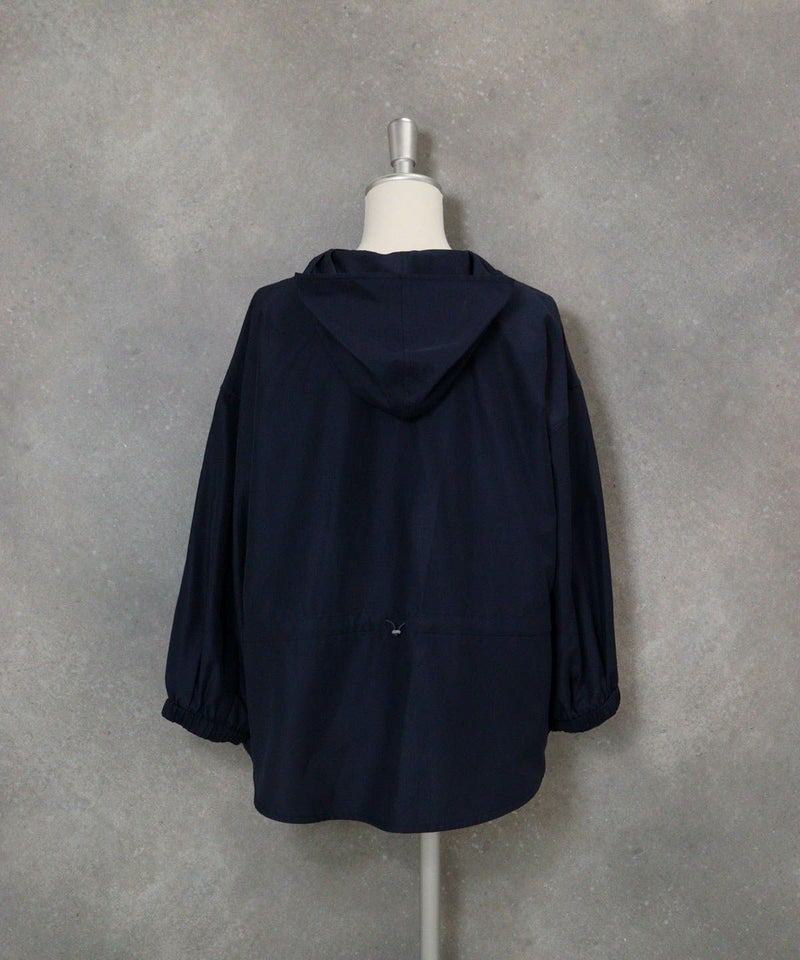 フロントフリルブルゾン後（ネイビー）