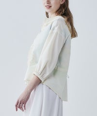 モデル着用画像（クリーム）