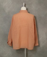 綿麻混カットワーク刺繍シャツ後（ライトオレンジ）