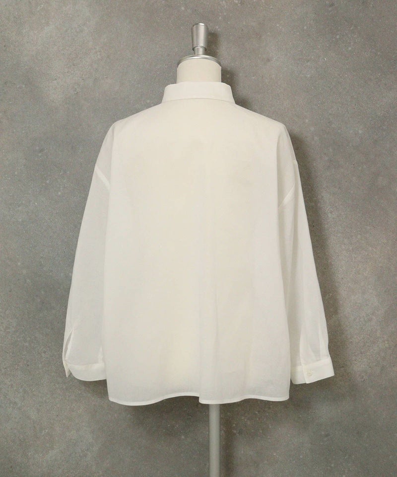綿麻混カットワーク刺繍シャツ後（ホワイト）