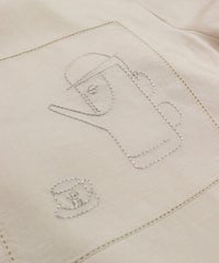 刺繍部分（ベージュ）