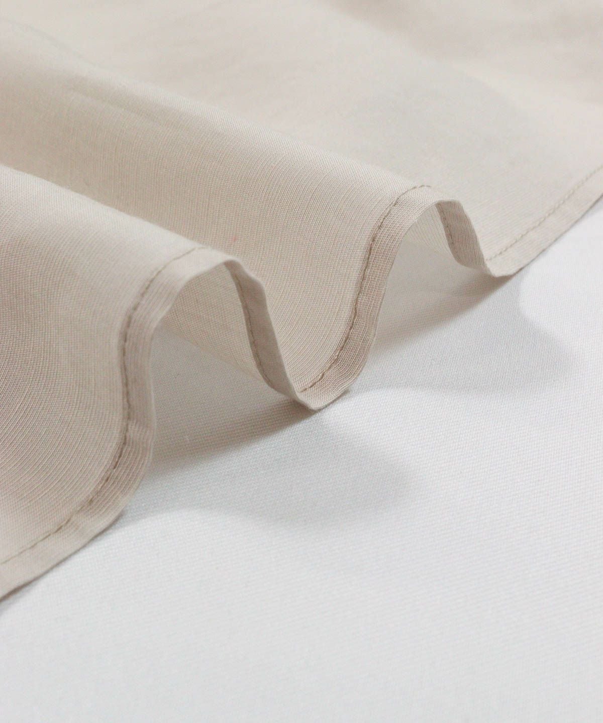 生地感（ベージュ）