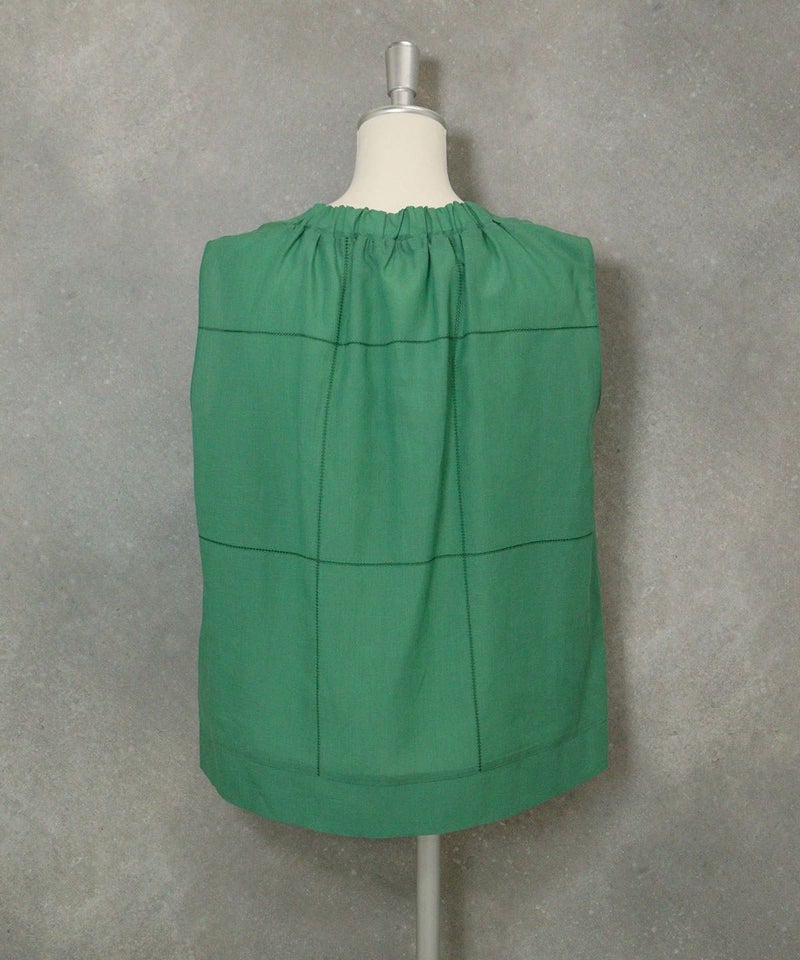 綿麻混ノースリギャザートップス後（グリーン）