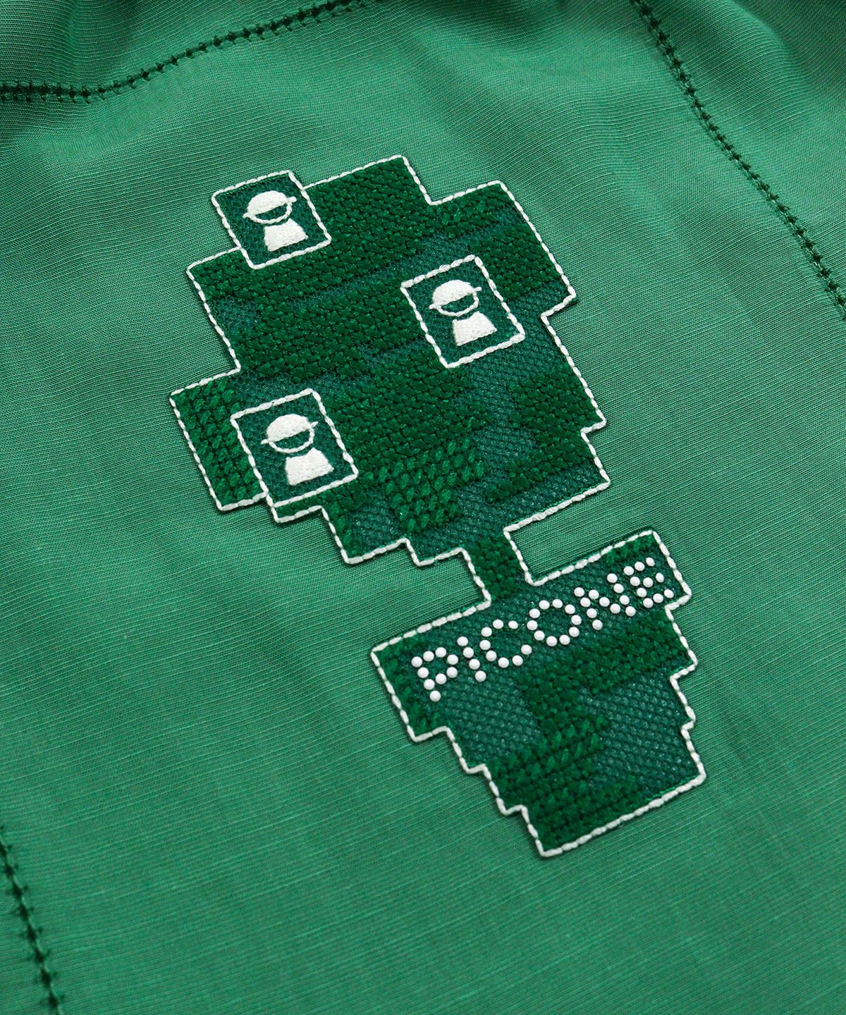 刺繍部分（グリーン）