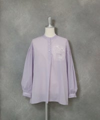 コットン混チュール刺繍速乾ブラウス（ライトパープル）