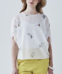 モデル着用画像（ホワイト）