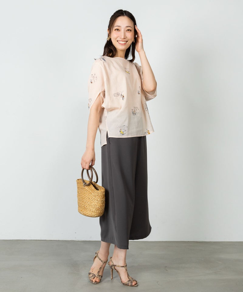 モデル着用画像（ホワイト）