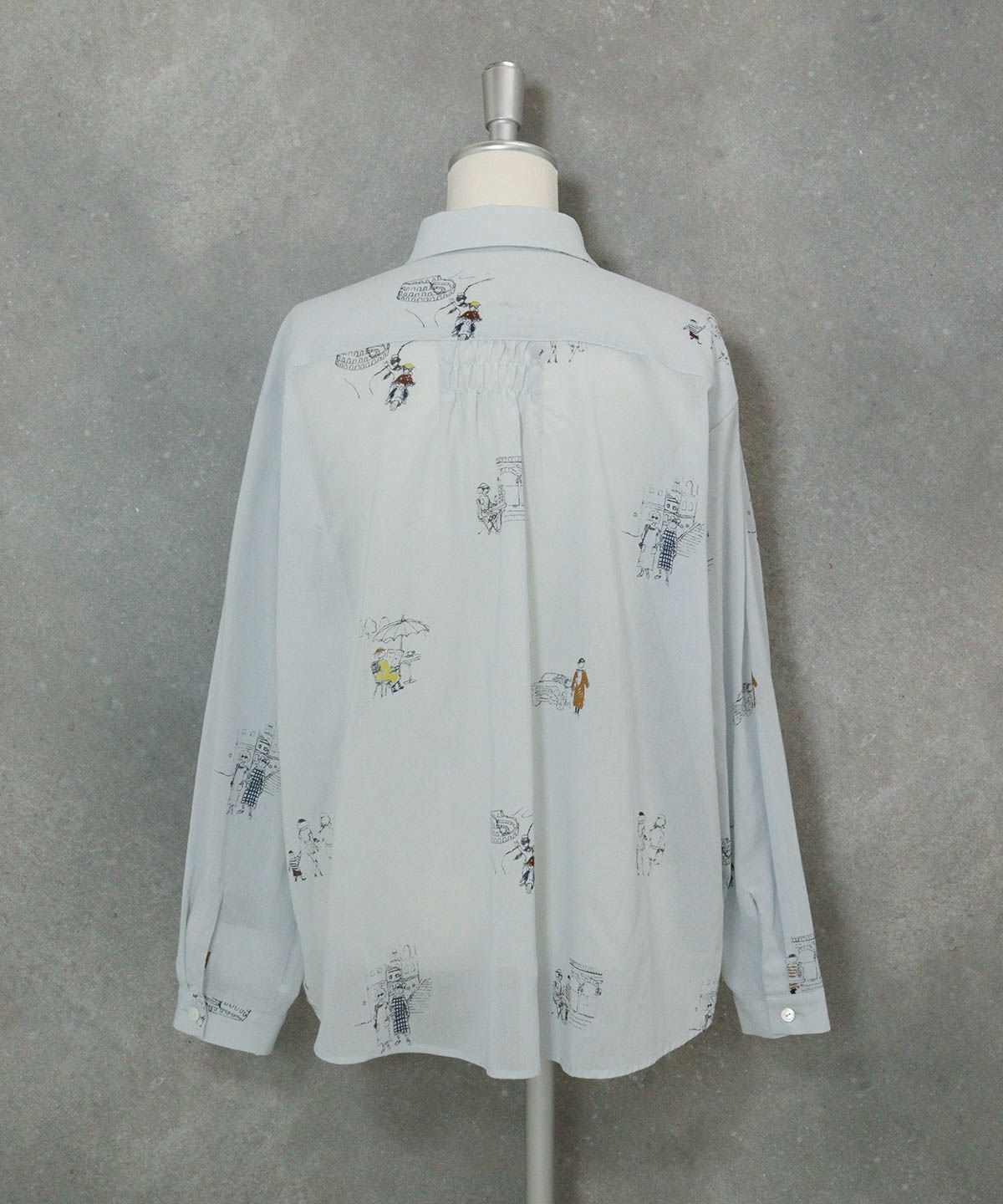 コットン100％ミニイラストシャツ後（ブルー）