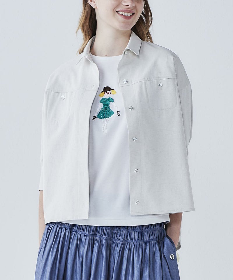 モデル着用画像（ベージュ）