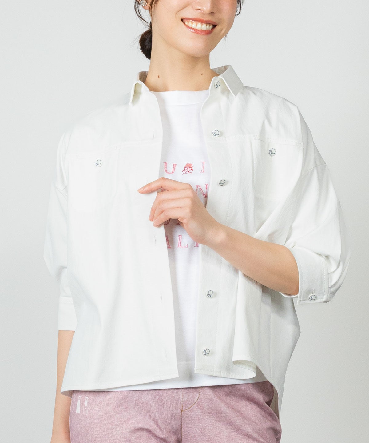 モデル着用画像（ホワイト）