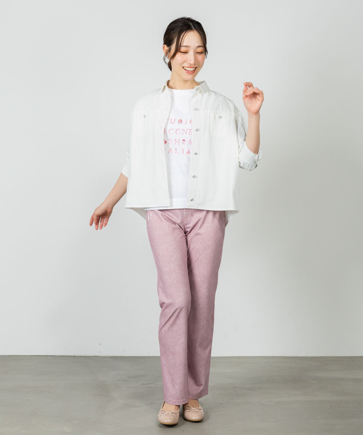 モデル着用画像（ホワイト）