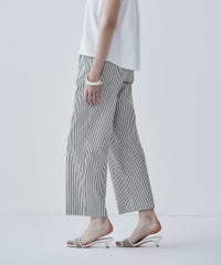 モデル着用画像（ブラック）