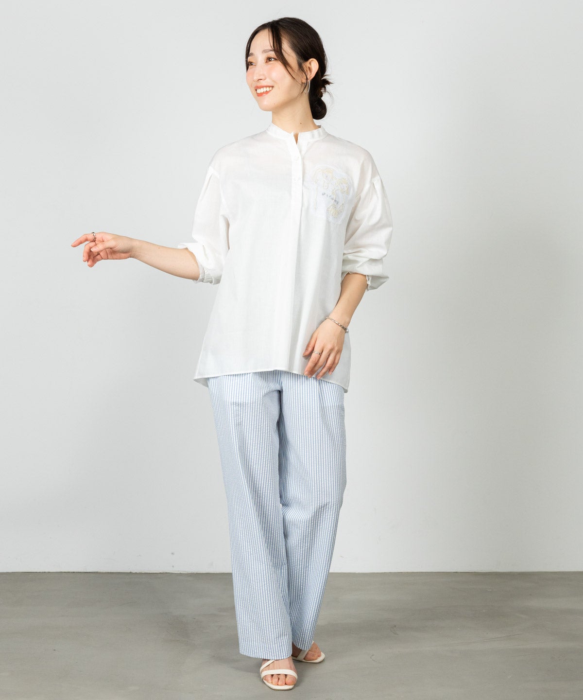 モデル着用画像(ブルー)