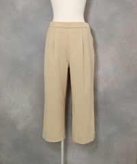 フロントタック八分丈パンツ(ライトブラウン)前