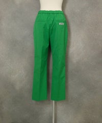 撥水プルオンカラーパンツ後（グリーン）