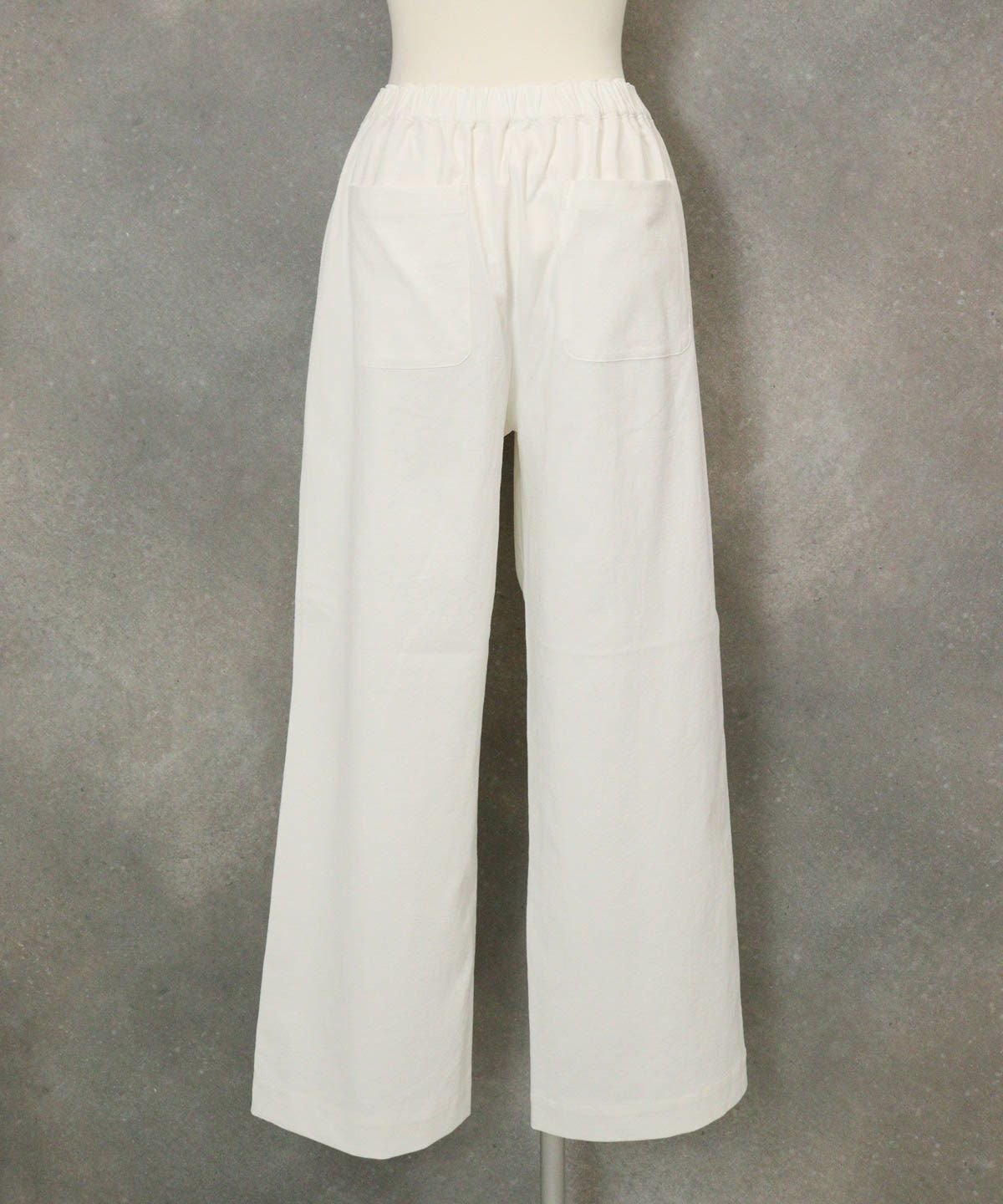 サイドステッチUV速乾ワイドパンツ後（ホワイト）