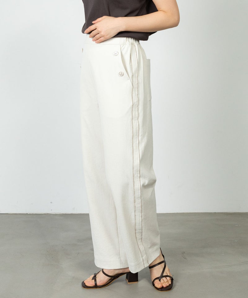 モデル着用画像(ベージュ)